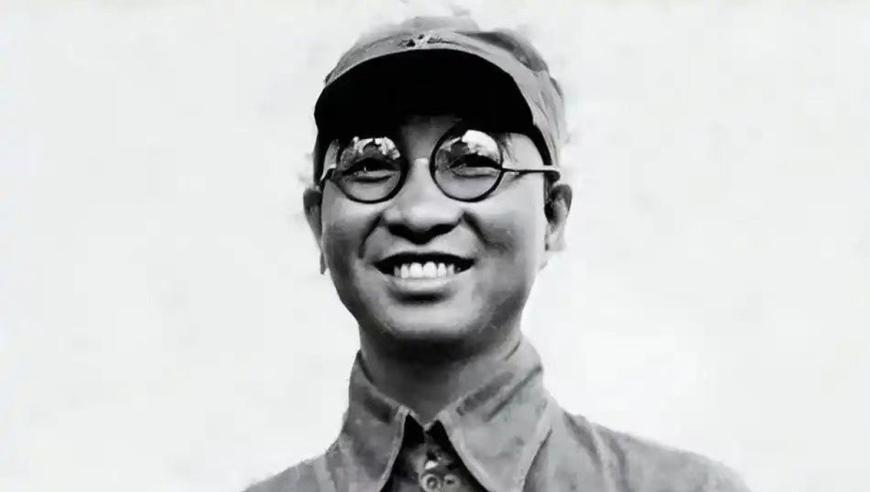 桑延这身材拿什么输,澳门2025正版资料免费公开新,成语解释落实可能存在的问题_至尊版V5.97